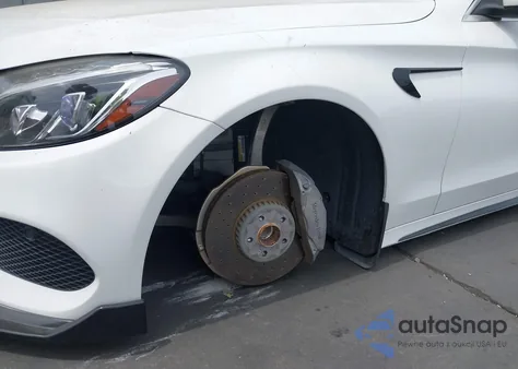 2015 Mercedes-Benz C 300 Sport from USA, damaged, VIN 55SWF4JB4FU069590